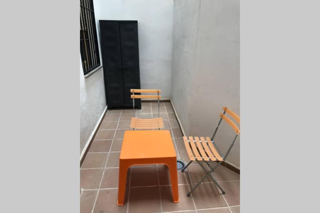 Bonito Apartamento Junto A Paseo De La Bomba Apartment Granada Exterior photo